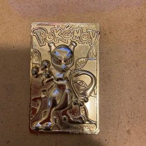 23 K Gold Plated Mew Two Pokemon Card (Nintendo 1999)